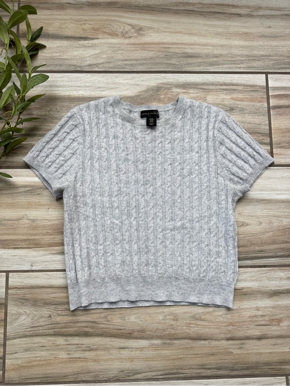House of Harlow 1960 Gray Cashmere Cable Knit Sweater Medium Quiet Luxury